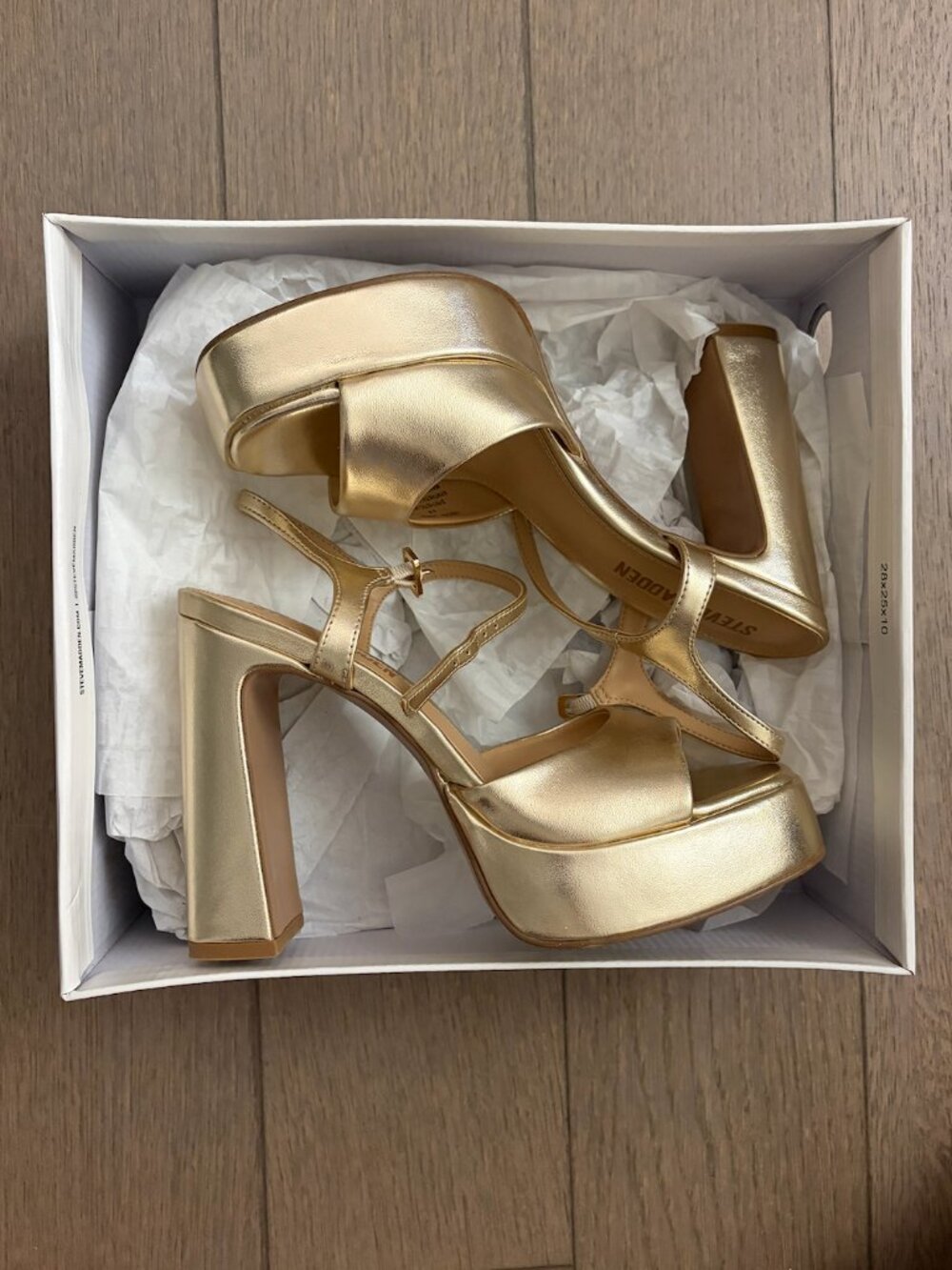 NWT Steve Madden Liandra Champagne Platform Heel